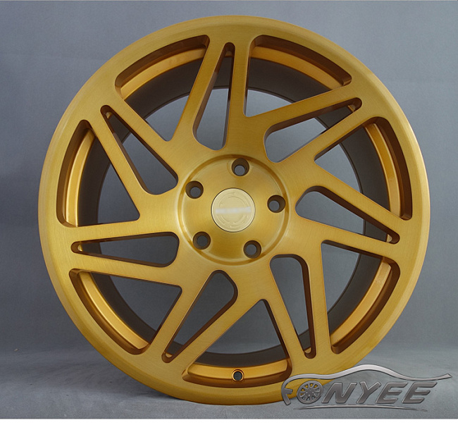 картинка Новые диски REGEN5 R31 R18 5x120 ET36 J9,5 золото магазин  StreetTuning 