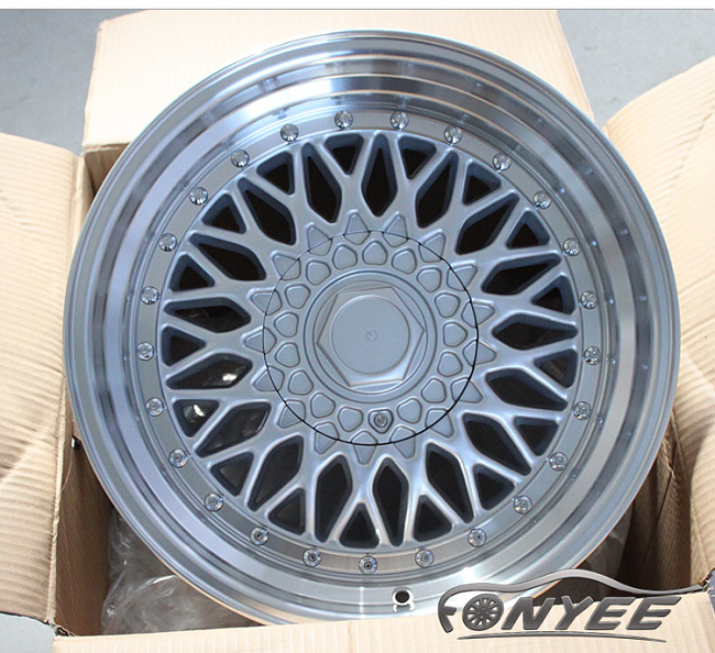 картинка Новые диски BBS RS R14 4X100/114,3 ET5 J6 серебро + полированная полка магазин  StreetTuning 