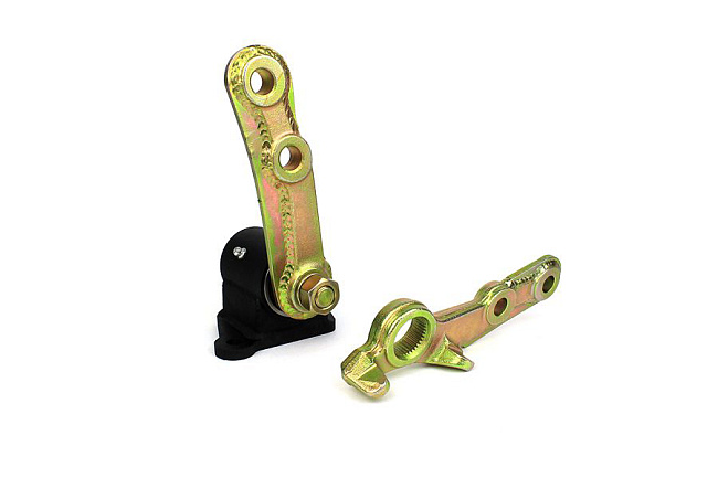 картинка Рулевой маятник с усиленной сошкой рулевого редуктора для ВАЗ Нива магазин  StreetTuning 