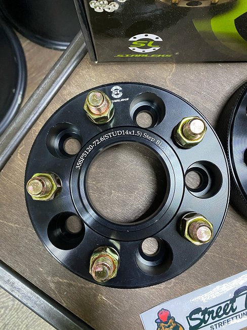 картинка Проставка Starleks 35 мм 5x120 цо 72.6 шпилечная M14x1,5 Black магазин  StreetTuning 