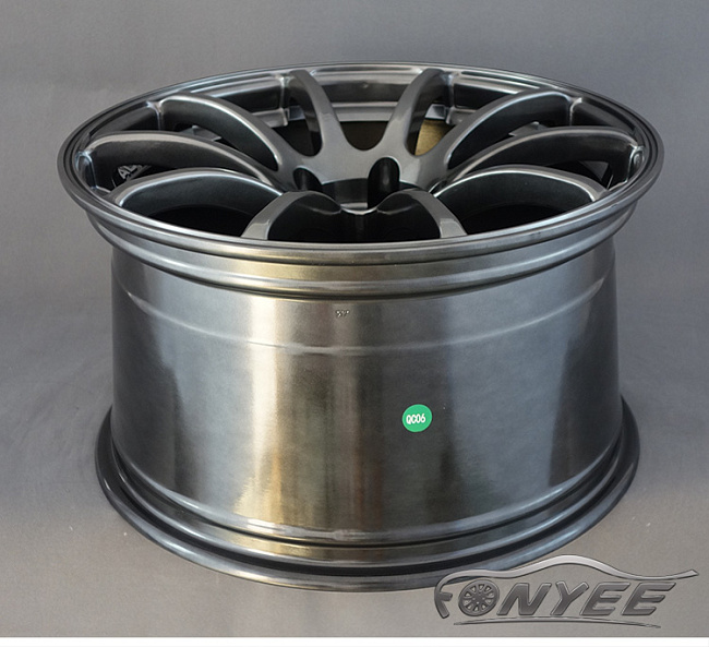 картинка Новые диски Advan Racing Rs R18 5x114,3 ET25 J9 графит магазин  StreetTuning 