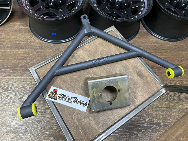 картинка А-образный рычаг ВАЗ 2101 - 2107 на полиуретане магазин  StreetTuning 