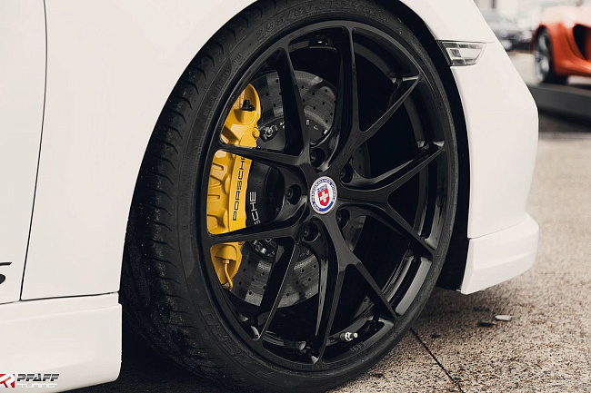 картинка Новые диски HRE P101 R19 5x108 ET35 J8,5 черные матовые магазин  StreetTuning 