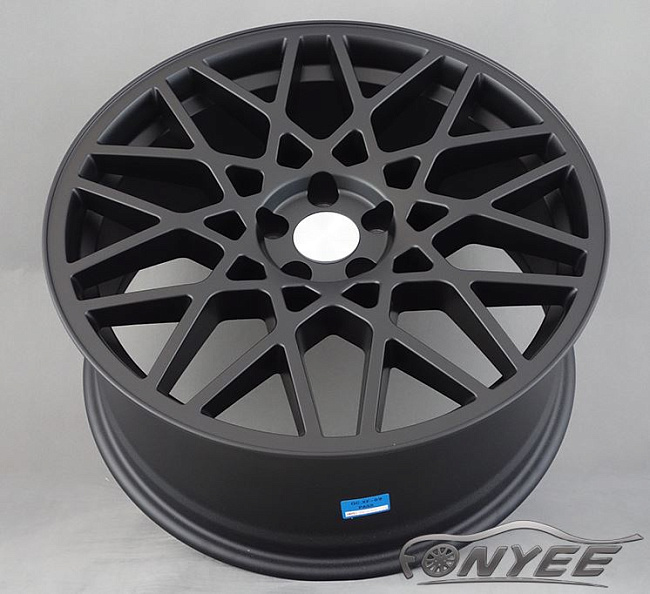картинка Новые диски Rotiform blq R19 5х112 ET45 J8,5 черный мат магазин  StreetTuning 