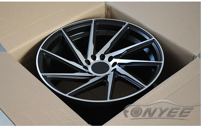 картинка Новые диски F1R F29 R18 5х120/114,3 ET38 J9,5 черный + серебро магазин  StreetTuning 