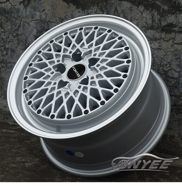 картинка Новые диски Fonyee 497 R15 5x100 ET35 J7,5 серебро магазин  StreetTuning 