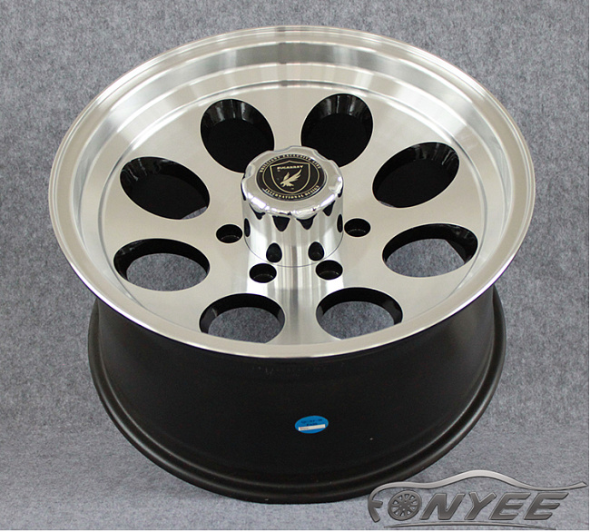 картинка Новые диски GT wheels style 2 R16 6x139,7 ET-44 J10 серебро + черный магазин  StreetTuning 