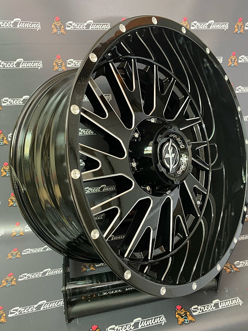 картинка Новые диски XF-OFF-ROAD R20 J10 ET-12 5X150/5X139.7 магазин  StreetTuning 