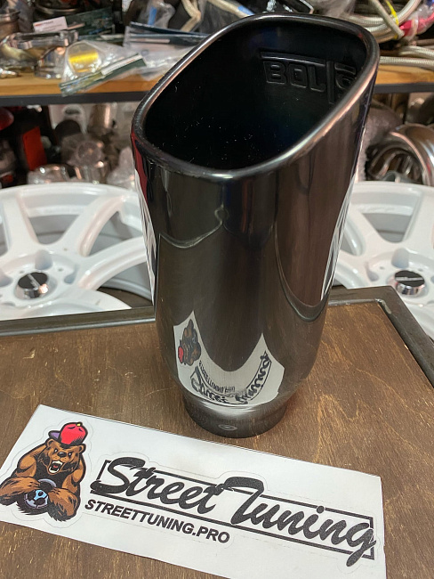 картинка Насадка на глушитель Borla style 67x102 мм черный хром магазин  StreetTuning 