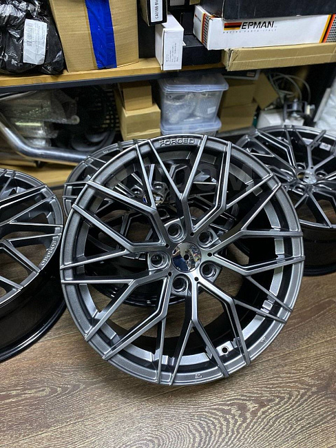 картинка Новые диски Vorsteiner V-FF 107 R17 J7.5 ET38 5X108 Hyper Black магазин  StreetTuning 