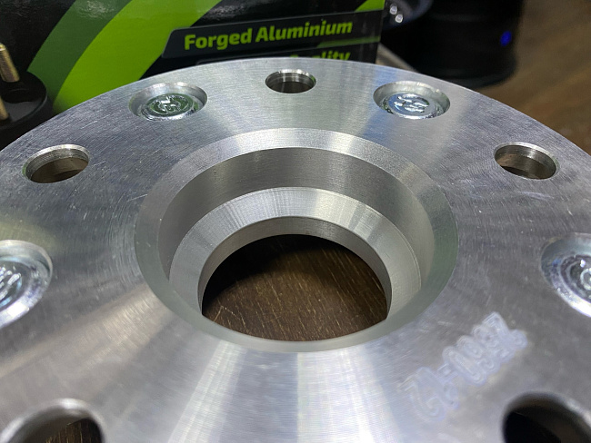 картинка Проставка Starleks 20 мм 5x114,3 12x1.5 цо 60.1 - рф магазин  StreetTuning 