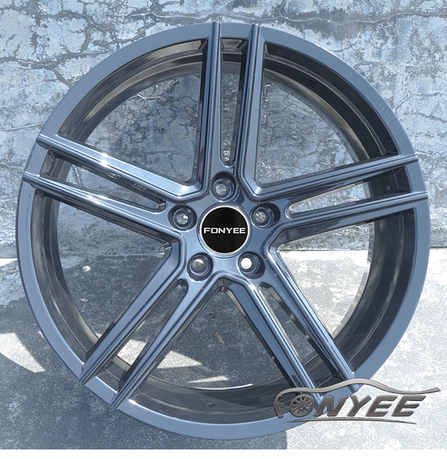 картинка Новые диски Fonyee Sport R20 J9 ET35 5x114,3 черный глянец магазин  StreetTuning 