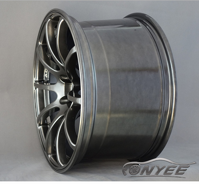 картинка Новые диски Advan Racing Rs R18 5x114,3 ET25 J9 графит магазин  StreetTuning 