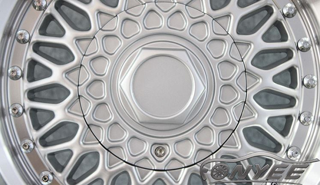 картинка Новые диски BBS RS R15 4X100/5X100 ET15 J7 серебро + полированная полка магазин  StreetTuning 