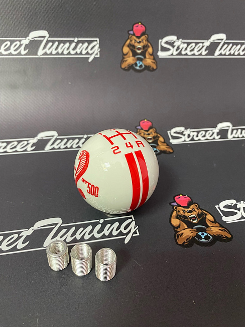 картинка Ручка кпп, Shelby GT500, 5 ступка. белая с красной схемой магазин  StreetTuning 