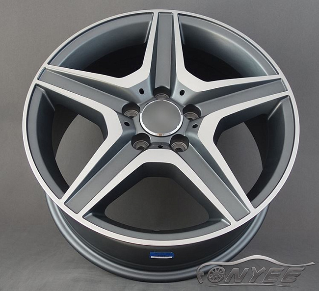 картинка Новые диски WR.05 MERCEDES AMG C63 R17 5x112 ET45 J7,5 серый мат + серебро магазин  StreetTuning 