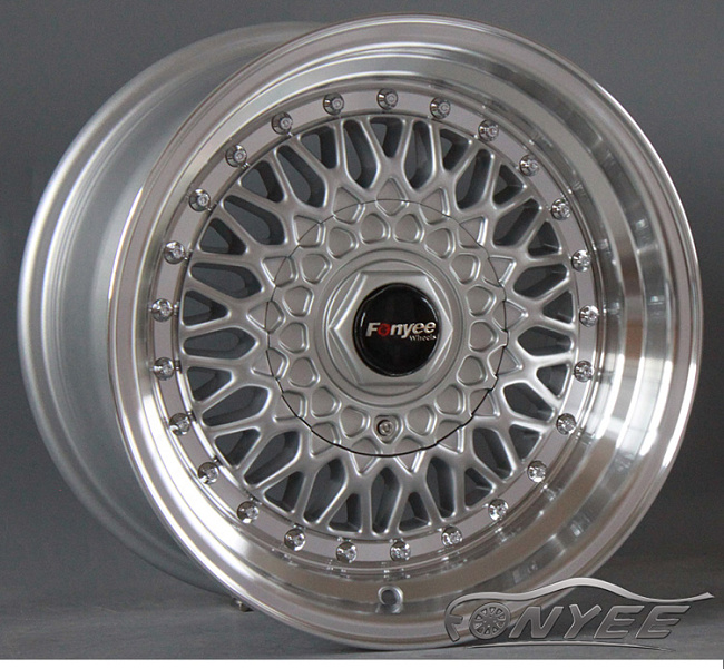 картинка Новые диски BBS RS R17 5X112/5X120 ET15 J10 серебро + полированная полка магазин  StreetTuning 