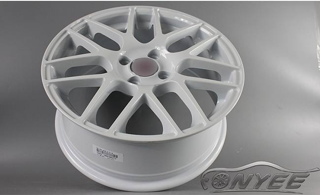 картинка Новые диски HRE P40SC Replika R18 5X112 ET38 J8,5, белые магазин  StreetTuning 