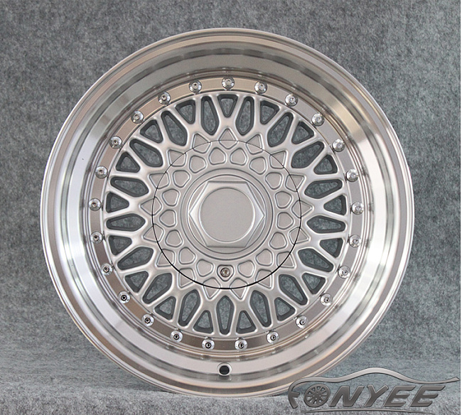 картинка Новые диски BBS RS R15 4X100/5X100 ET15 J7 серебро + полированная полка магазин  StreetTuning 