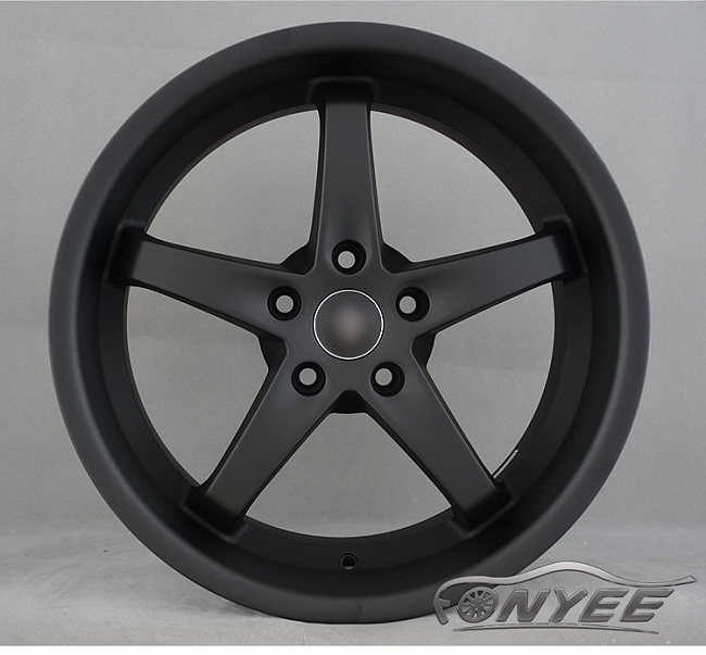 картинка Новые диски Fonyee Sports R18 J8 ET40 5x114,3 черный мат магазин  StreetTuning 