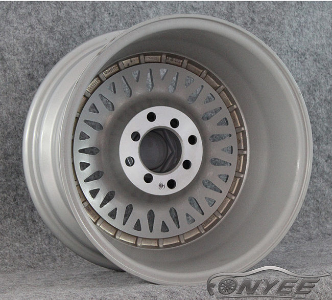 картинка Новые диски BBS RS R15 4X100/5X100 ET15 J7 серебро + полированная полка магазин  StreetTuning 