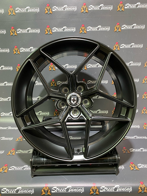 картинка Новые диски HRE FF11 Flow Forming R18 J8 ET35 5X108, Black Mat магазин  StreetTuning 