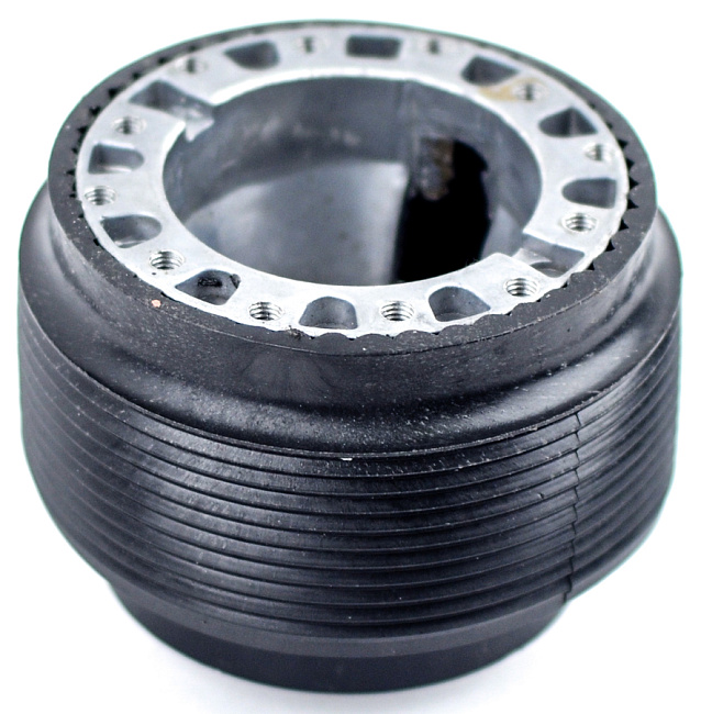 картинка Адаптер для установки спортивного руля на Nissan, HUB-N-7 магазин  StreetTuning 