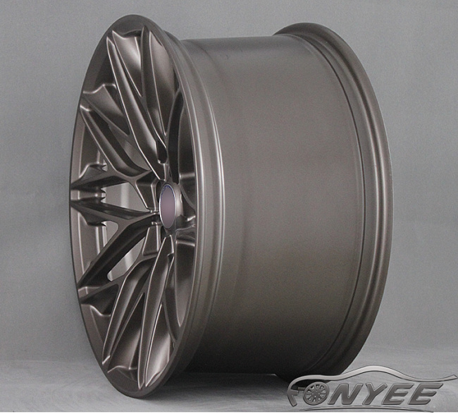 картинка Новые диски HRE P200 Replika R18 5X115 ET30 J8, бронзовые глянцевые магазин  StreetTuning 