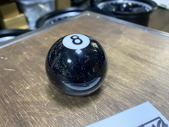 картинка Ручка кпп, бильярдный шар 8, черная магазин  StreetTuning 