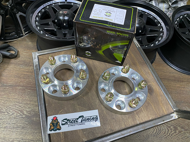 картинка Проставка Starleks 30 мм 5x114.3 12x1.5 цо 70.5 Silver магазин  StreetTuning 