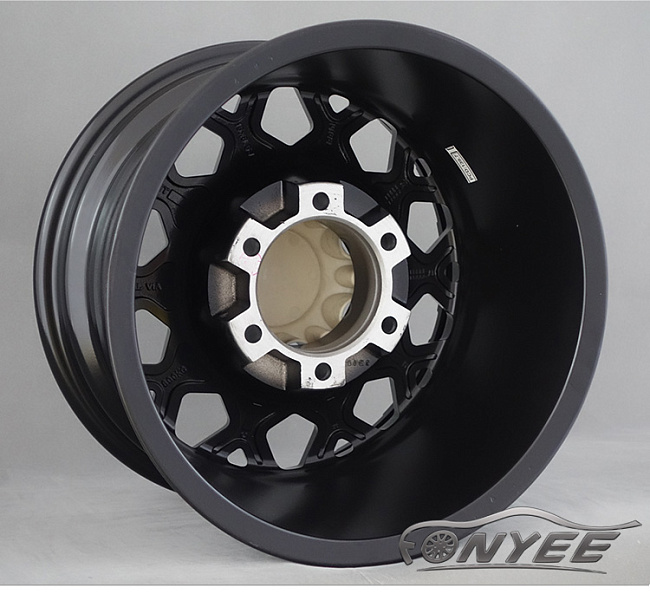 картинка Новые диски Black Rhino Sprocket R17 6X139,7 ET0 J8,5 черный глянец + серебро магазин  StreetTuning 