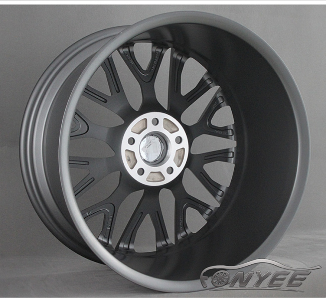 картинка Новые диски HRE P200 Replika R19 5X112 ET35 J9,5, темно-серебряные магазин  StreetTuning 