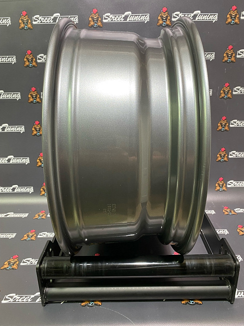 картинка Новые диски OZ RACING R17 J7.5 ET45 5x112/5X114.3 Gunmetal магазин  StreetTuning 