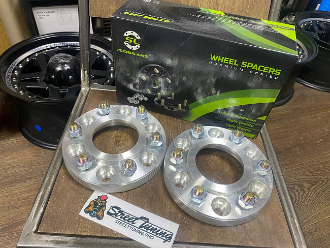 картинка Проставка Starleks 25 мм 6x139,7 цо 106 шпилечная M12x1,5 магазин  StreetTuning 