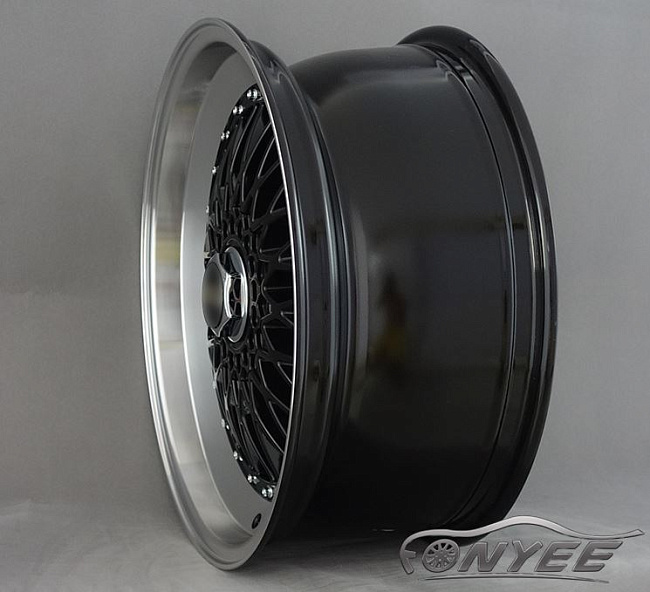 картинка Новые диски BBS RS R18 4X114,3/4X100 ET30 J8 черный глянец + полированная полка магазин  StreetTuning 