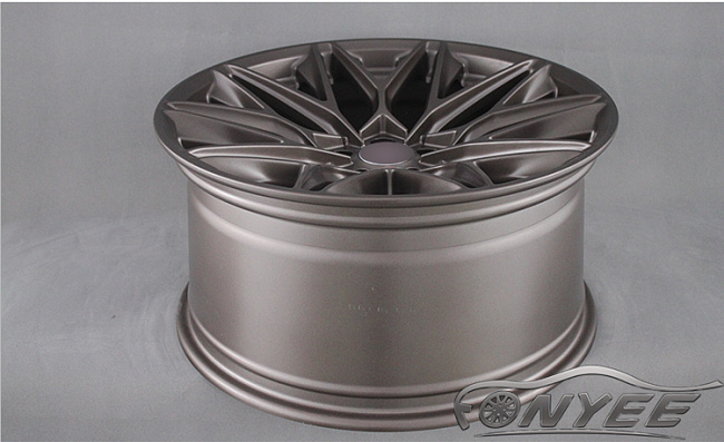 картинка Новые диски HRE P200 Replika R18 5X108 ET40 J8, бронзовые глянцевые магазин  StreetTuning 