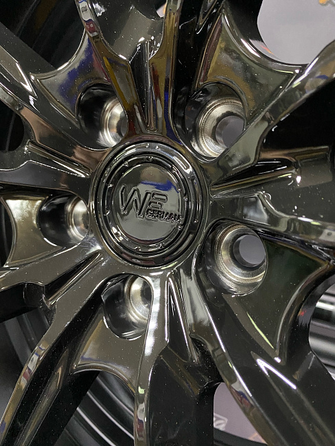 картинка Новые диски Wheelforce germany R17 J7.5 ET35 5x100 Black Gloss магазин  StreetTuning 