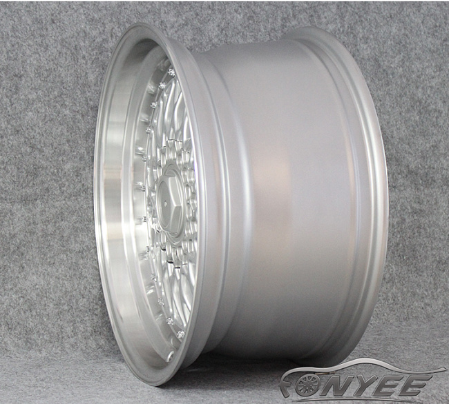 картинка Новые диски BBS RS R16 4X100/114,3 ET25 J8 серебро + полированная полка магазин  StreetTuning 