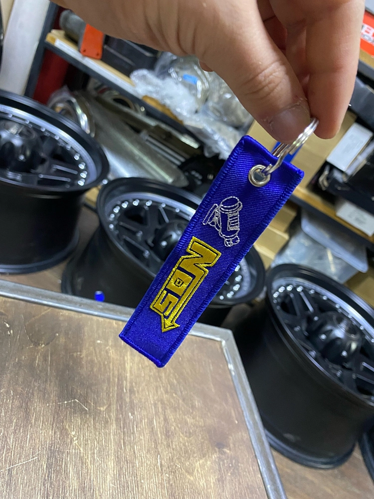 картинка Брелок для Ключей Nitro - тканевый от магазина  StreetTuning