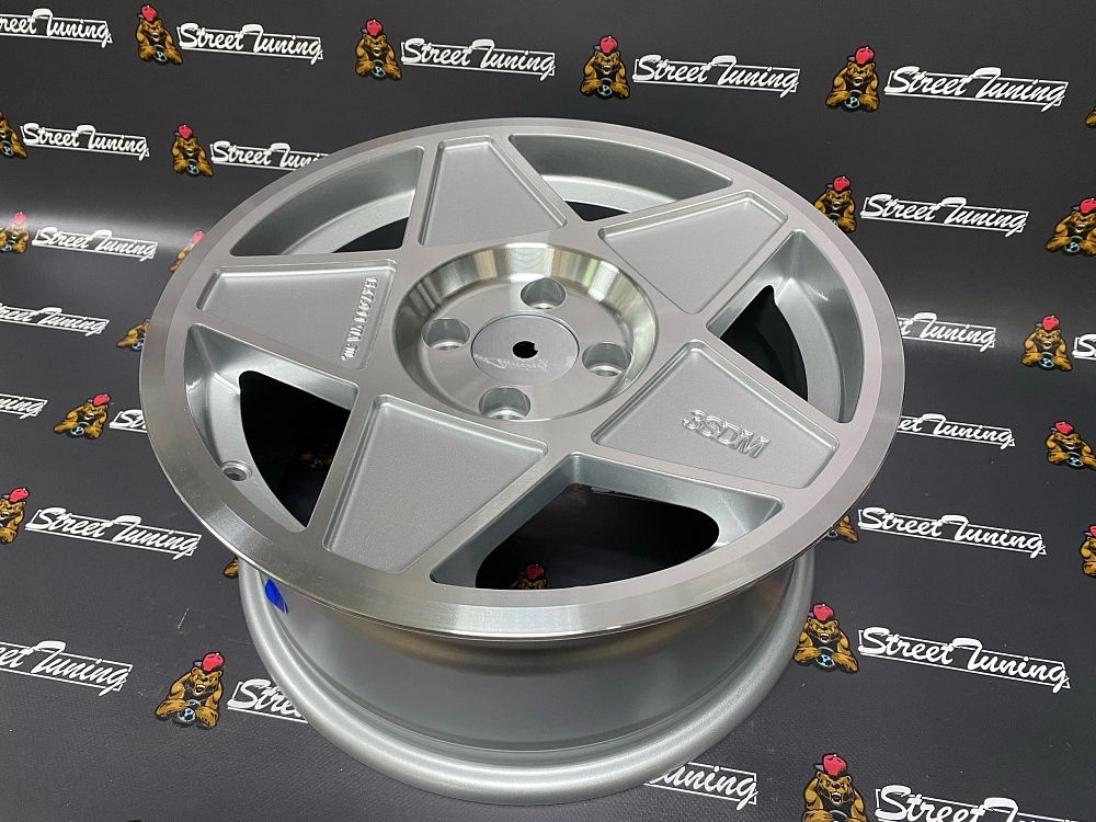 картинка Новые диски 3sdm 005 R15 J7 ET30 4x100 Silver от магазина  StreetTuning