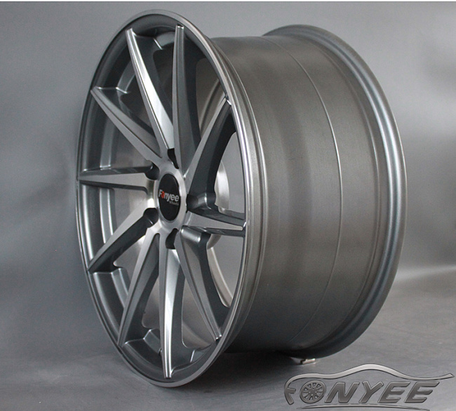 картинка Новые диски Vossen CVT-L Replica R18 5X114,3 ET33 J8,5 серый + серебро магазин  StreetTuning 