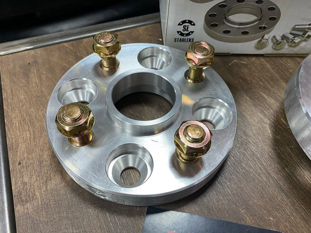 картинка Проставка Starleks 15 мм 4x100 12x1.5 цо 54.1 от магазина  StreetTuning