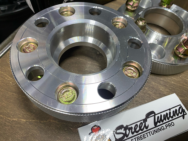 картинка Проставка Starleks 30 мм 5x115 14x1.5 цо 71,6 магазин  StreetTuning 