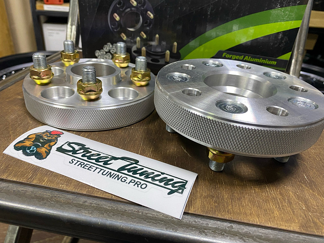 картинка Проставка Starleks 25 мм 5x100 12x1.25 цо 54,1 - РФ магазин  StreetTuning 