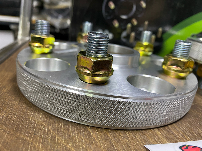 картинка Проставка Starleks 20 мм 5x114,3 12x1.5 цо 60.1 - рф магазин  StreetTuning 