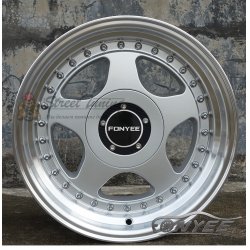 Новые диски OZ Racing R15 4x100-4x114,3 ET25 J8 серебро