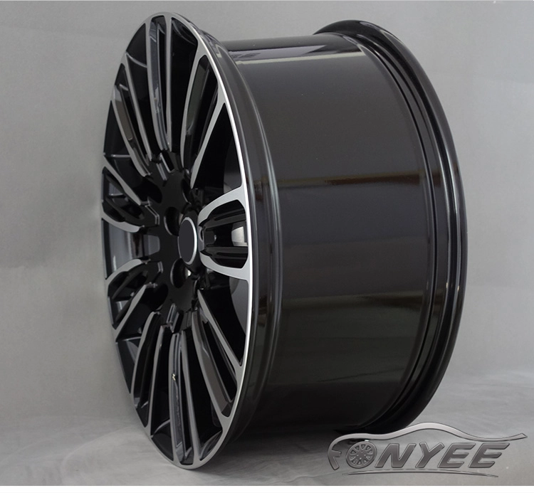 картинка Новые диски RANGE ROVER VELAR R20 5x108 ET45 J8,5 серебро + черный глянец от магазина  StreetTuning