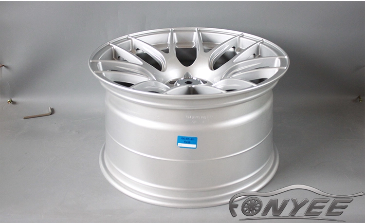 картинка Новые диски XXR 530 R17 4X100/114.3 ET35 J8,25, серебристые от магазина  StreetTuning