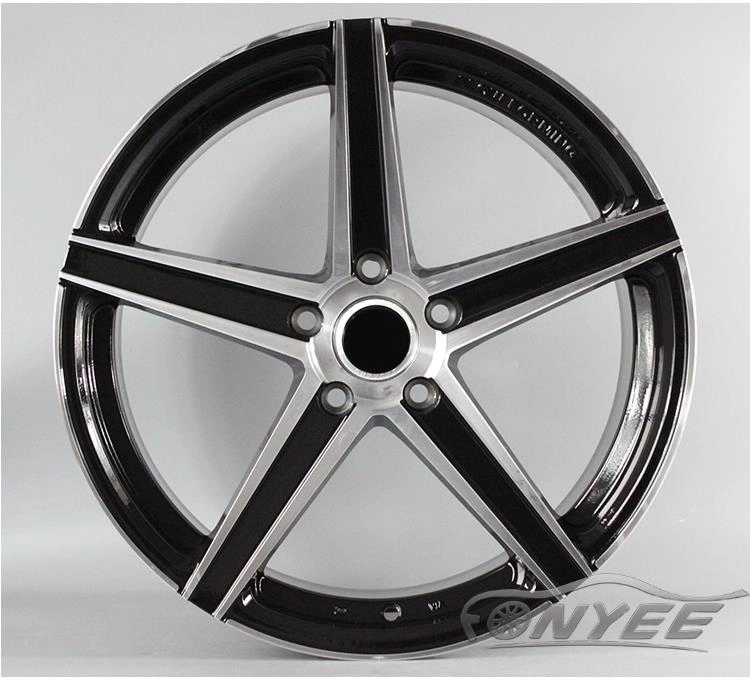 картинка Новые диски KE Flow Forming модель 2 R18 5X114,3 ET40 J8 черные + серебро от магазина  StreetTuning