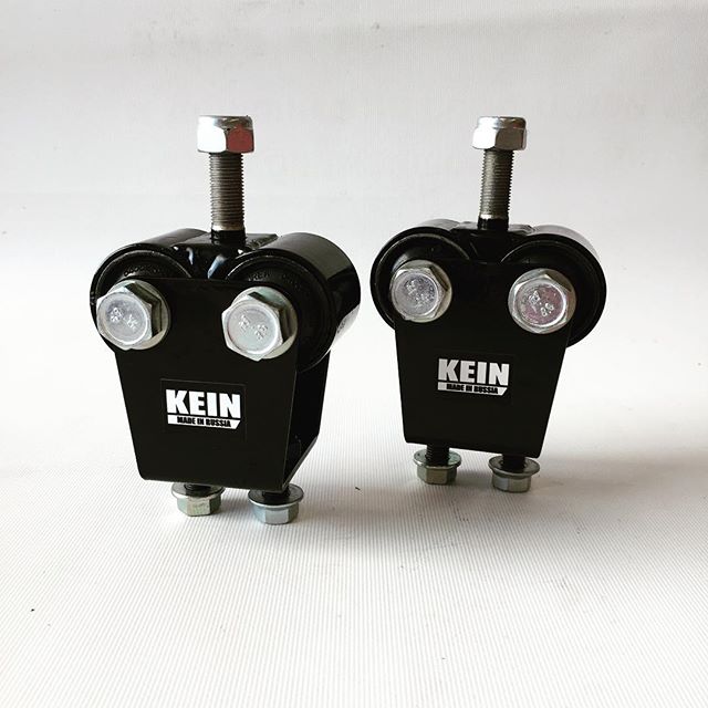 картинка Комплект опор двигателя для Toyota Mark2, Chaser, Cresta, Crown, Majesta магазин  StreetTuning 